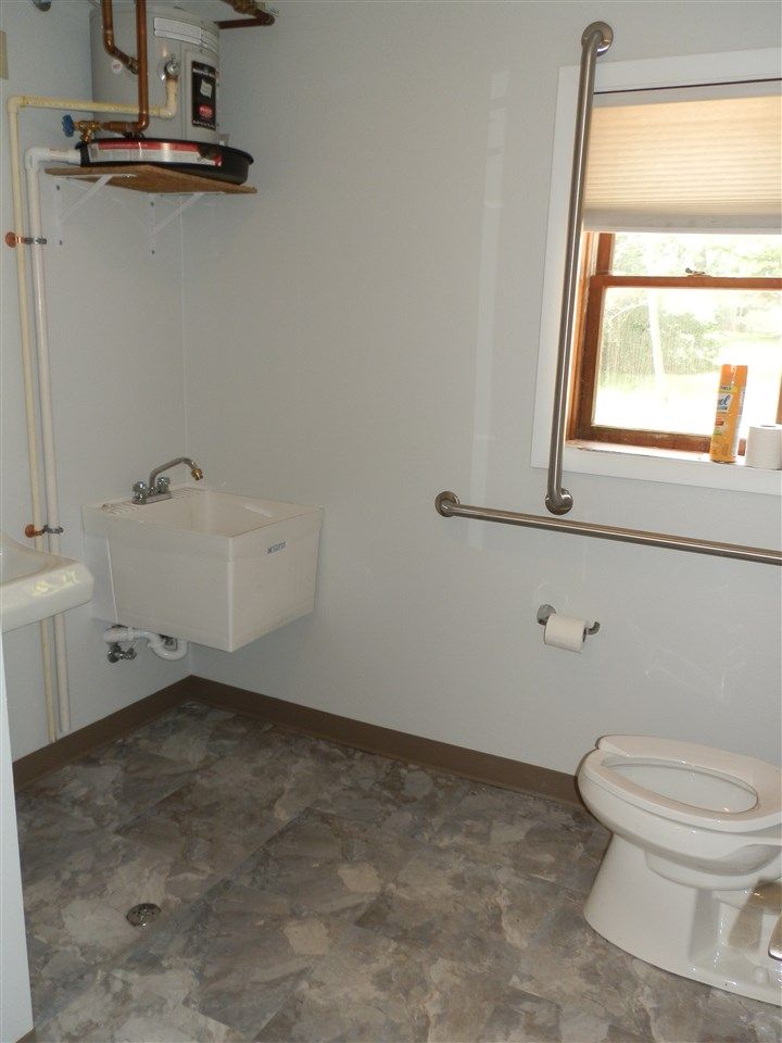 4245 Fox Hills Dr, Janesville, WI 53546